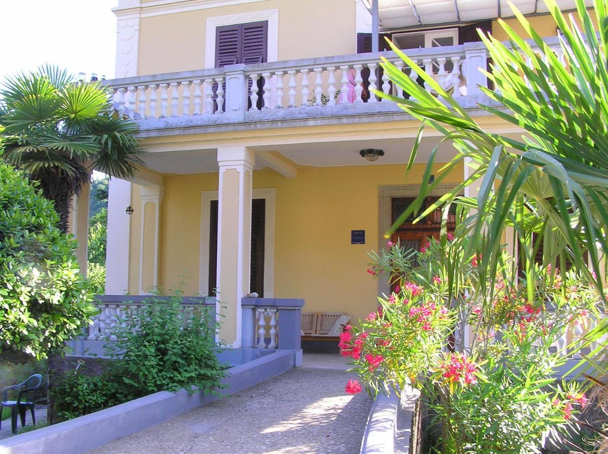 Apartman Villa Amelia Mošćenička Draga Kültér fotó